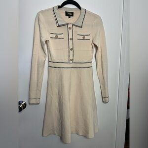 Alexia‎ Admor Cream Long Sleeve Dress with Button Accents